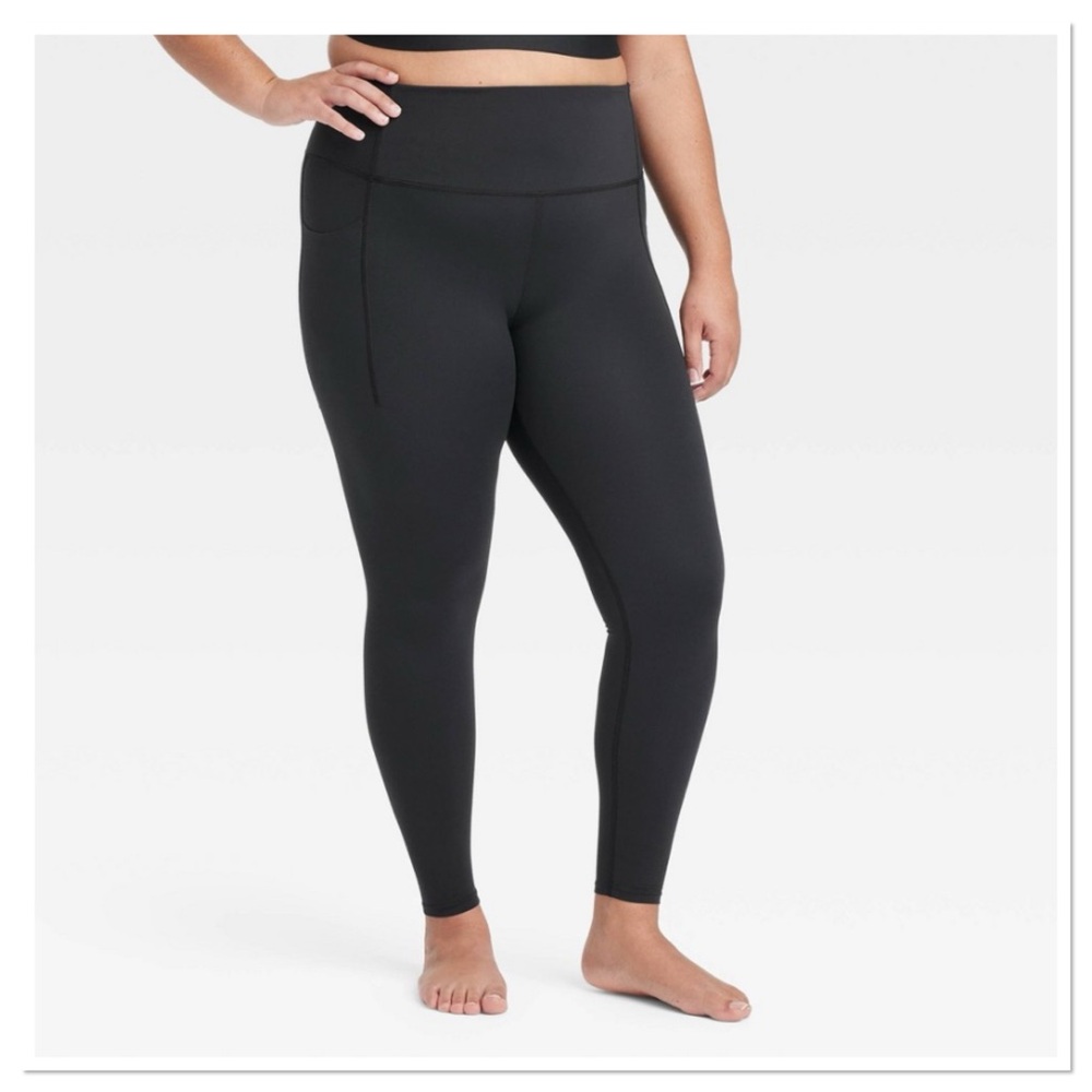 Women's Everyday Soft Ultra High Rise Pocketed Black Leggings all in motion